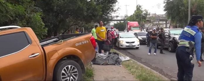 Mujer atropellada Anillo Periférico