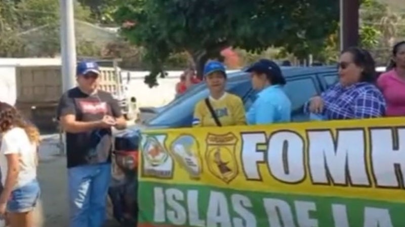 maestros protesta Islas de la Bahía