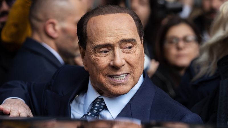 Diagnostican leucemia Silvio Berlusconi 