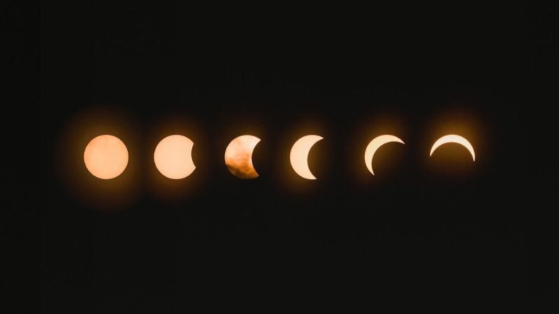 eclipse solar híbrido abril