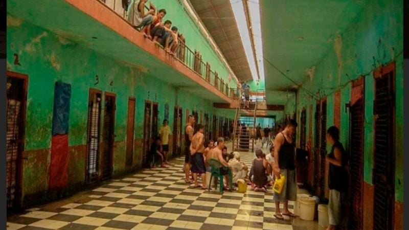 Ortega libera más de mil presos por el día de la madre