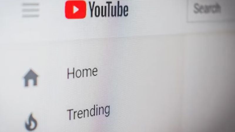 Youtube suspende cuenta que transmite las mañaneras de AMLO