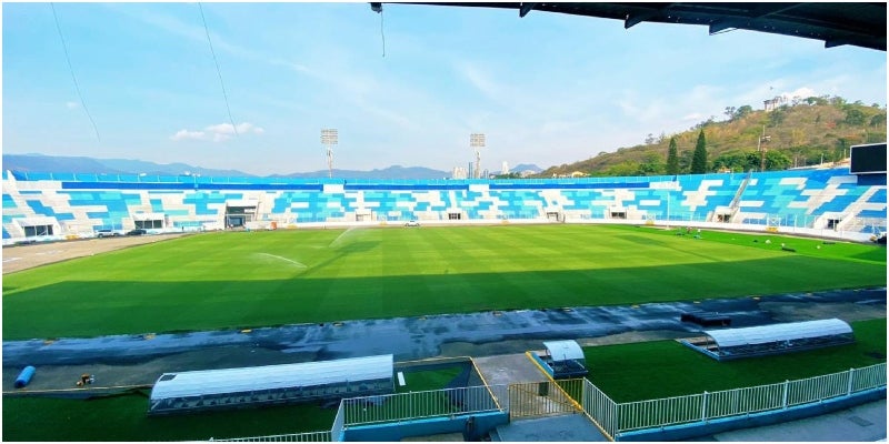 Estadio Chelato Uclés (1)
