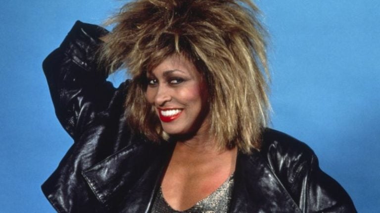 Los cinco mayores éxitos de la reina del rock Tina Turner