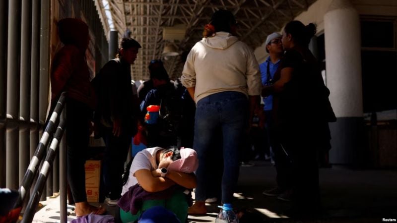 Rescatan migrantes secuestrados México