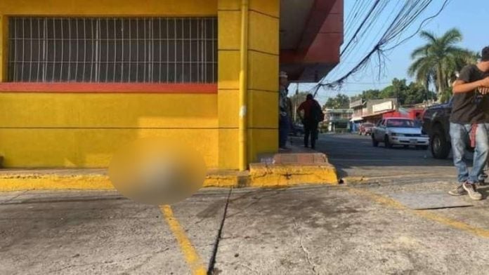 Hondureño muere de un paro en rapidito