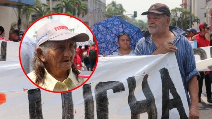 Ancianos en Día del Trabajador