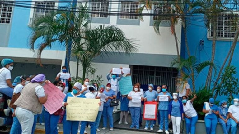 Tomado el Colegio de Enfermería por no convocatoria de elecciones