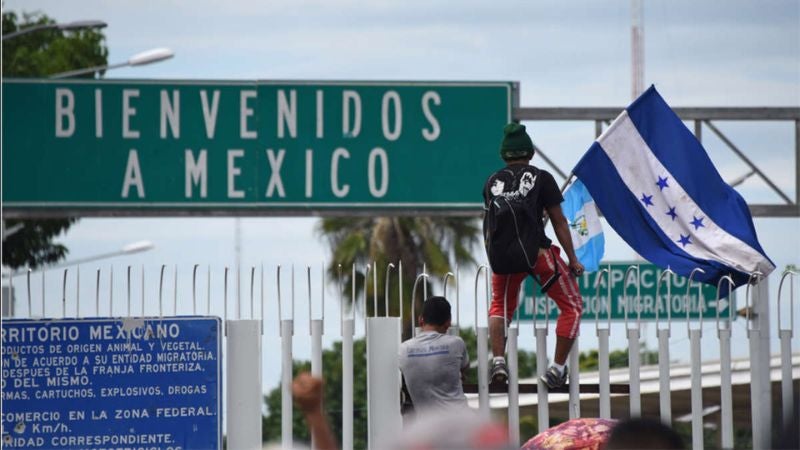 México ha otorgado residencia permanente a 4,384 hondureños en 2023