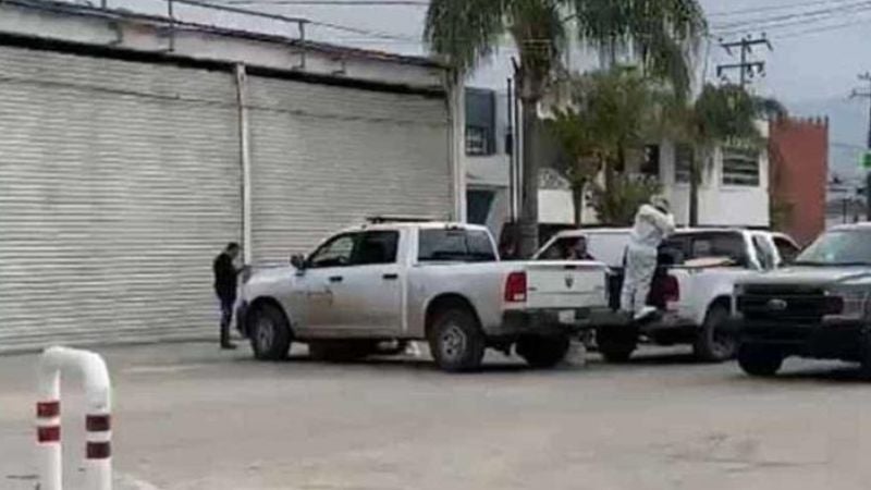 Hallan 7 cuerpos camioneta Tijuana