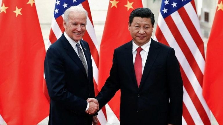 Biden tilda de "dictador" a Xi Jinping durante un evento