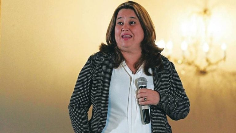 Julissa Villanueva tras ser suspendida