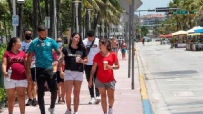 Un nuevo dialecto del inglés nace en Miami por influencia del español