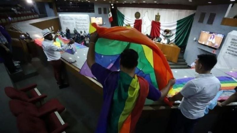 Congreso aprueban matrimonio igualitario en Nuevo León, México