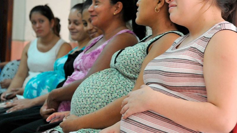 140 mil estudiantes embarazadas