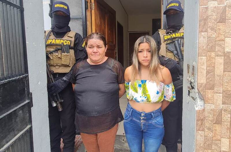 Detienen a dos mujeres en Copán