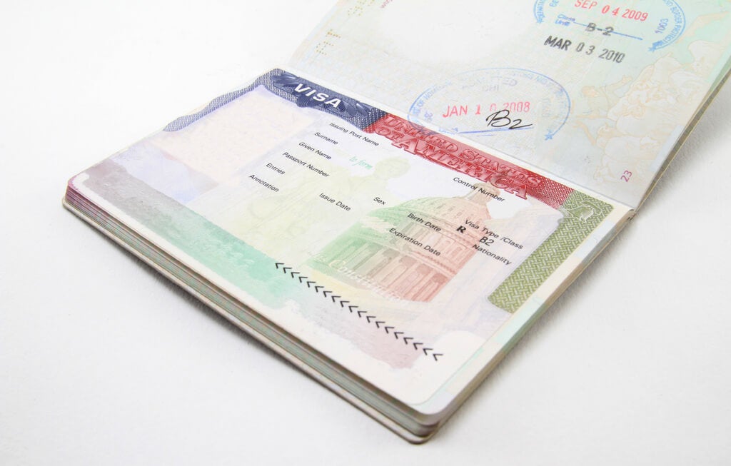 Desde el sábado 17 de junio suben tarifas en visas de EEUU