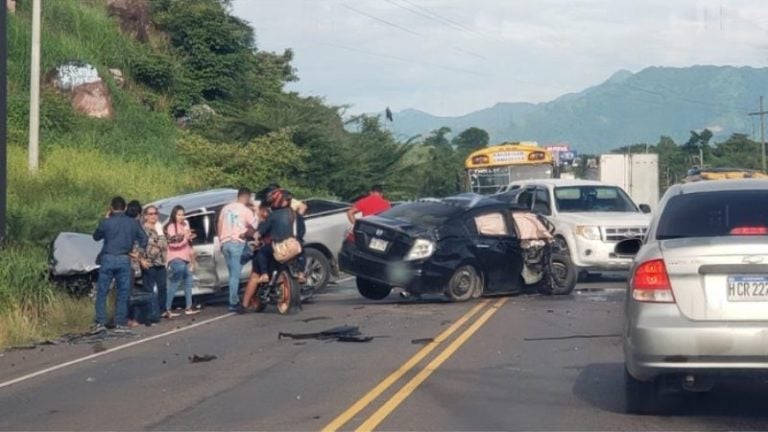 Un muerto y varios heridos en triple colisión en Colonias Unidas, Choluteca