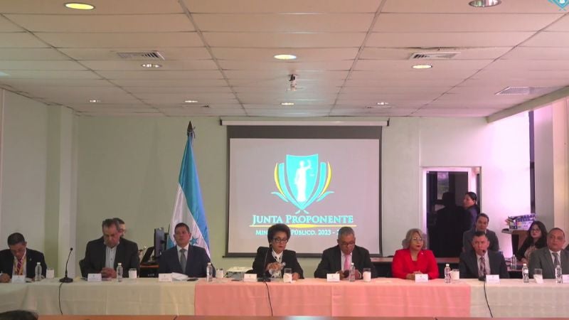 Rechazan tres recursos de reposición presentados por postulantes al MP