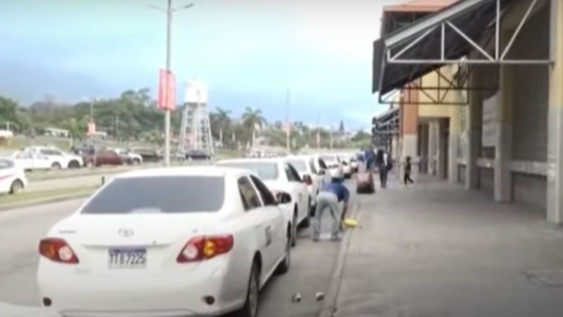 Taxistas SPS reportan pérdidas