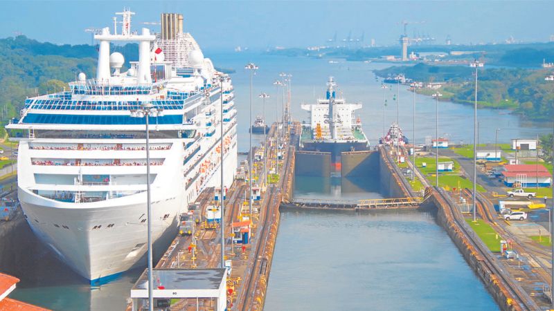 Canal de Panamá reduce tránsito 