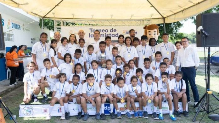 Fundación Diunsa 12 años