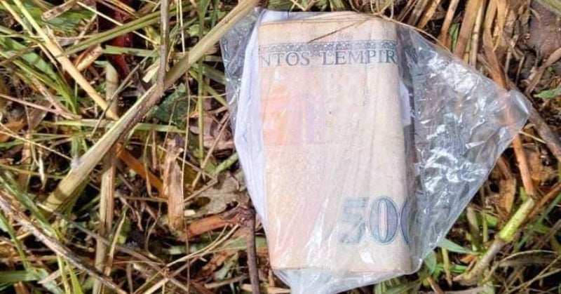 dinero encontrado en la calle