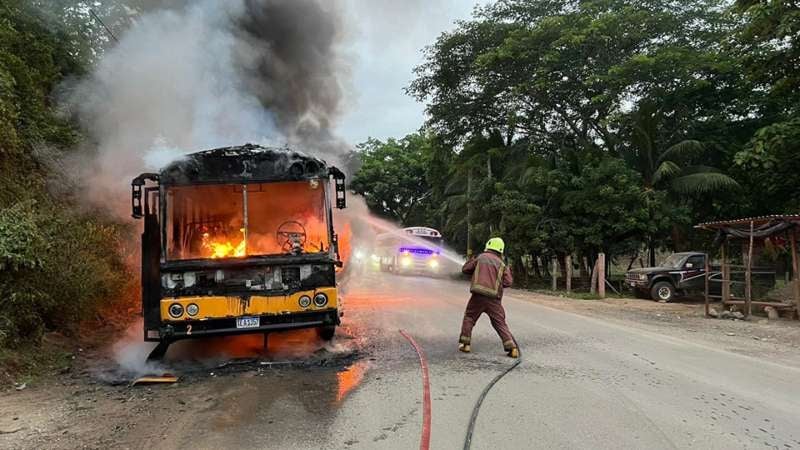 Incendio de bus en Quimistán