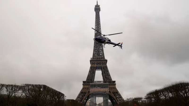 Torre Eiffel bomba