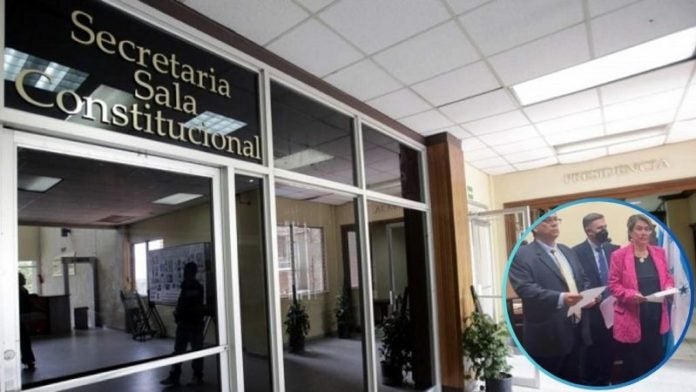 Piden agilizar recurso de amparo contra la Junta de Dirección Universitaria