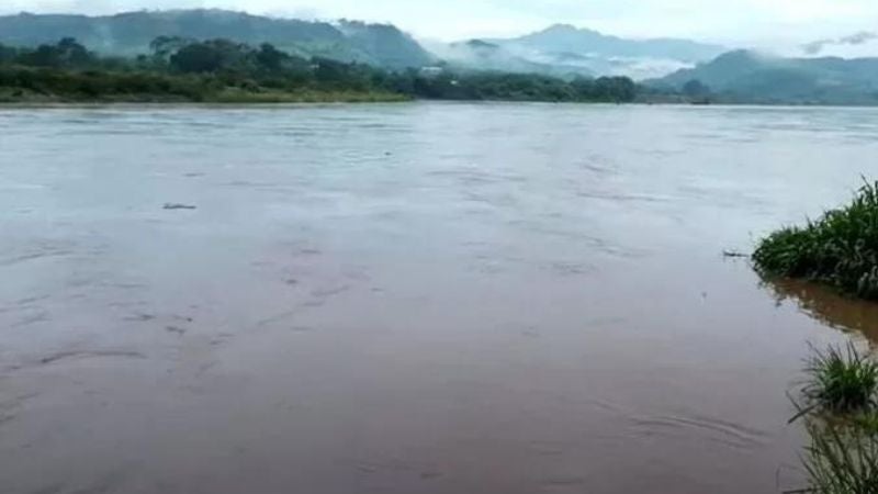 Constantes lluvias incrementan caudal del río Ulúa en Santa Bárbara