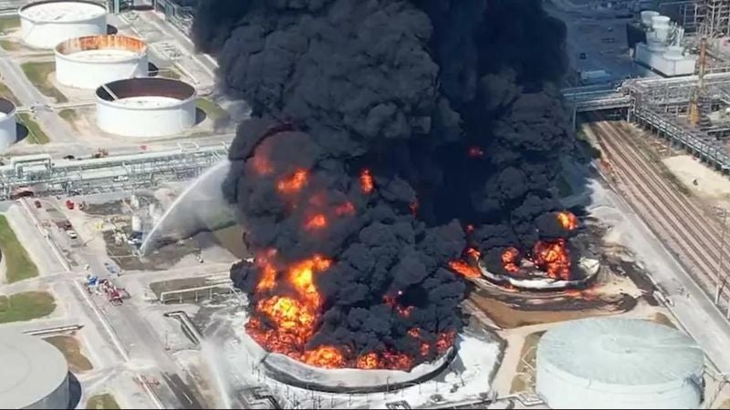 Incendio en refinería de Louisiana
