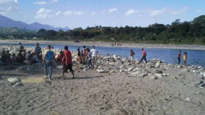 Recuperan cadáver en playa cercana al río Cangrejal en La Ceiba