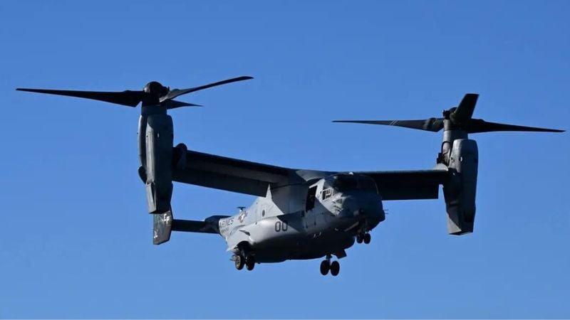 Avión militar de EEUU se estrella en Australia con 23 tripulantes