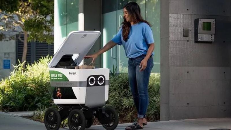 Robots de delivery son atacados en las calles de Los Ángeles