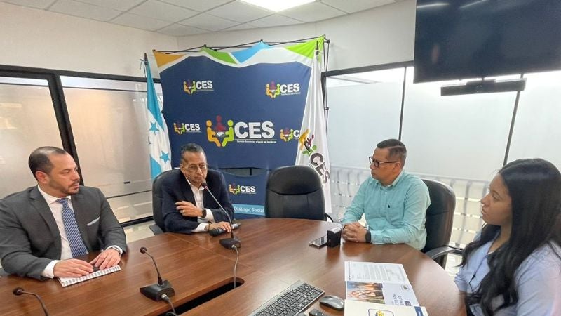 Empresarios Presenta proyecto para fortalecer el empleo en Honduras