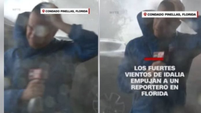 Vientos Idalia empujan reportero