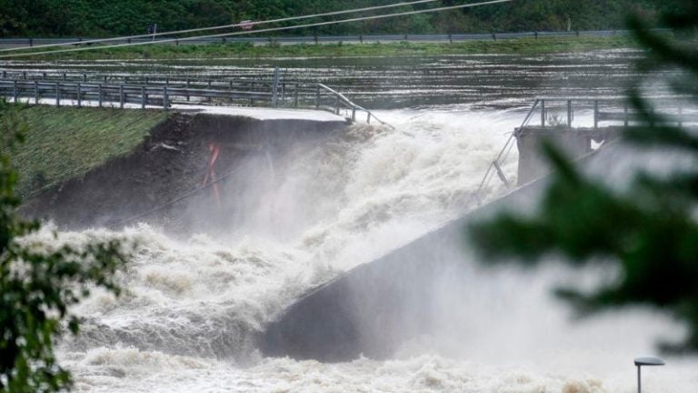 Evacuados central eléctrica Noruega