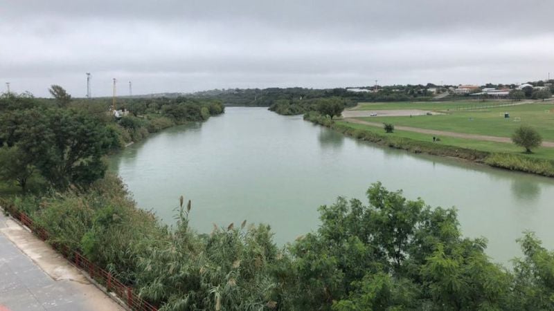 Encuentran hondureña río Bravo