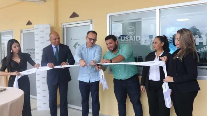 UTH y USAID proyecto