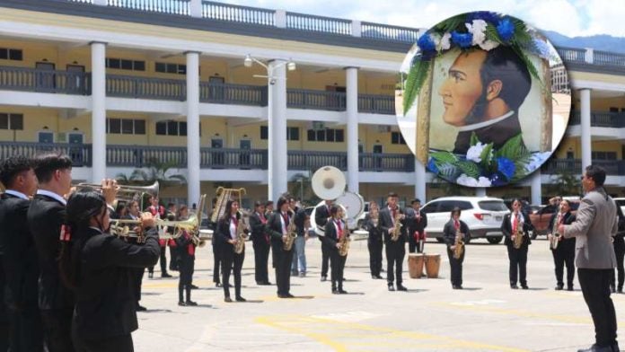 UTH acto para Francisco Morazán