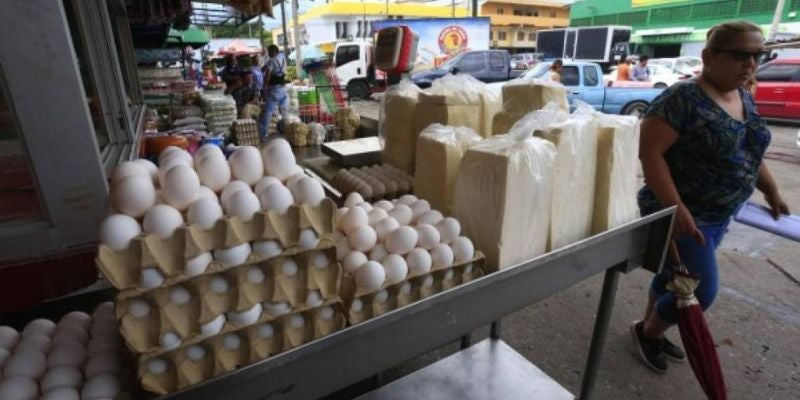 Incrementan L25 al cartón de huevos en mercados de la Col. Kennedy, TGU