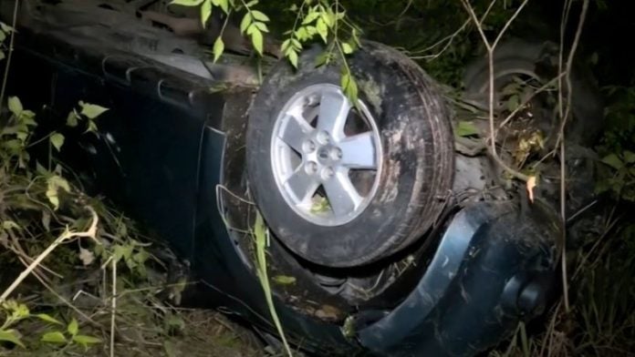 Tres policías sufren accidente en el Estadio