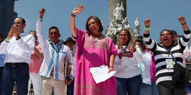 Xóchitl Gálvez es nombrada candidata de la oposición en México