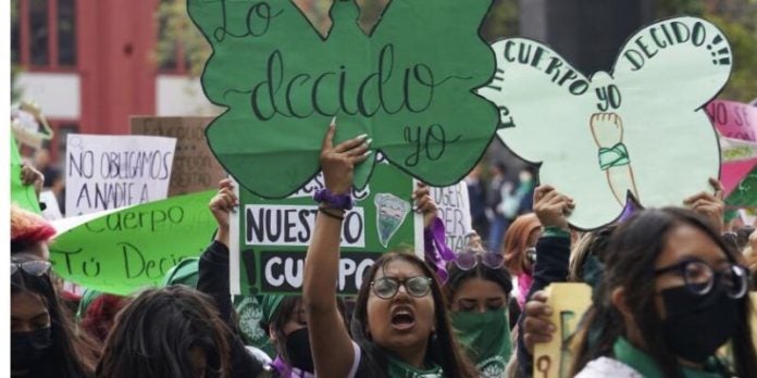 México despenaliza el aborto en todo su territorio