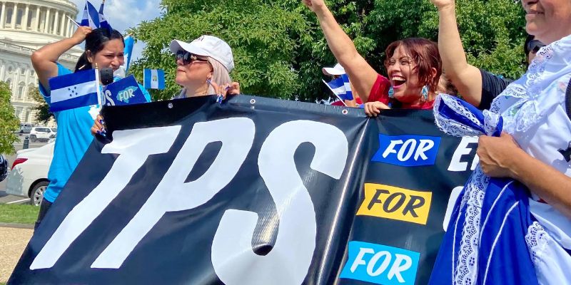 EUU extiende periodo de reinscripción del TPS para hondureños