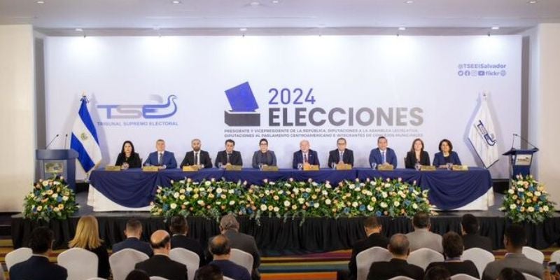 El Salvador convoca a elecciones para el 4 febrero del próximo año