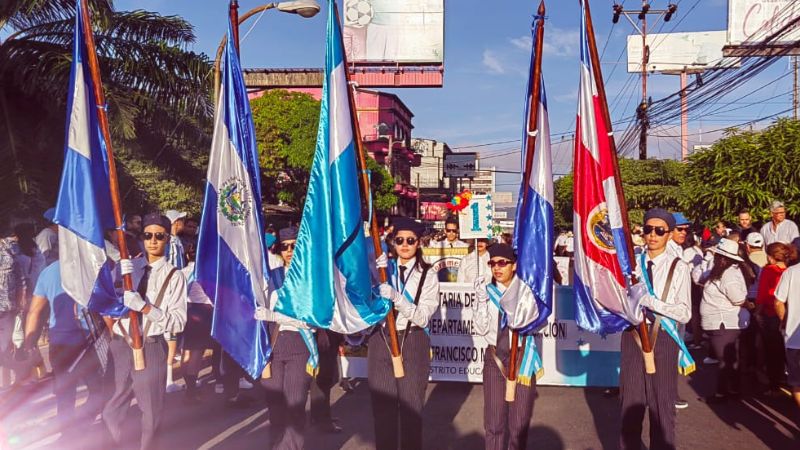 Desfiles patrios 