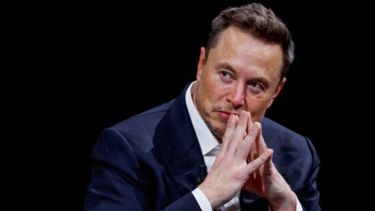 Musk dice que evitó un ataque de Ucrania a la flota rusa en el Mar Negro