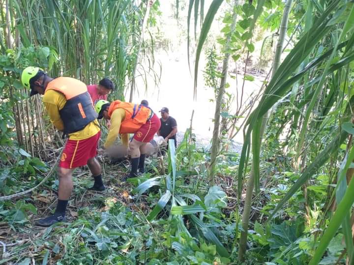 Bomberos recuperan el cadáver de un hombre en el río Chamelecón